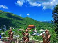  Ascend to Serenity at Tian Tan Buddha