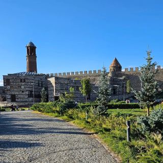 Where History Meets the Horizon: My Solo Trip to Erzurum