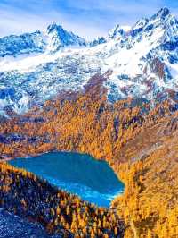 🍂 Autumn in Western Sichuan – Where Nature Meets Tibetan Spirit 🍂