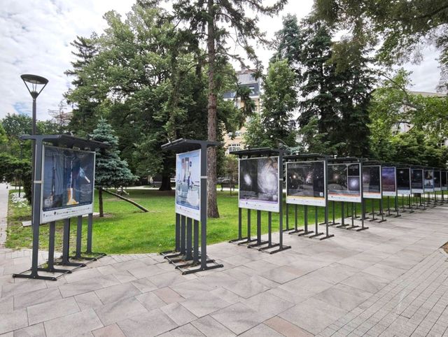 城市靈魂的一角，綠意與藝術共存的街頭花園#水晶花園（Crystal Garden）-Sofia Bulgaria