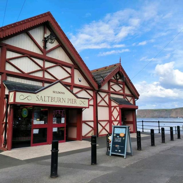 英倫東北海岸維多利亞浪漫|索爾特本碼頭懷舊散步🕰️ 英倫東北海岸維多利亞浪漫|索爾特本碼頭懷舊散步🕰️