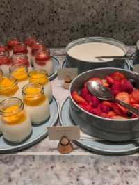 【大阪】日本人がほぼいないホテルで優雅な朝食ビュッフェ