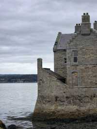 Blackness Castle