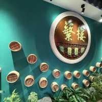 Moments in Shenzhen 😎 with friends 