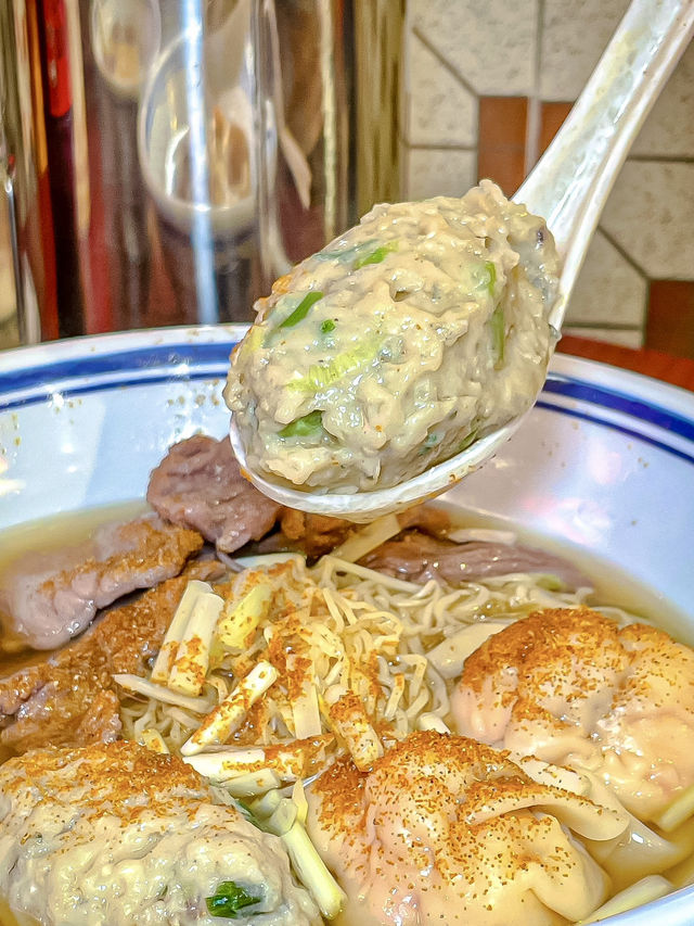 高質食材夠晒抵，食粉麵去雲吞仔