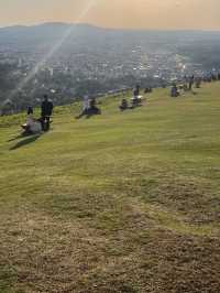ชมพระอาทิตย์ตกที่ Mount Wakakusa Nara