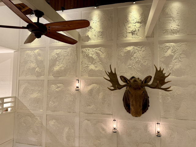 A Stylish Hideaway in Susukino: Mermaid Coffee Roasters A Stylish Hideaway in Susukino: Mermaid Coffee Roasters