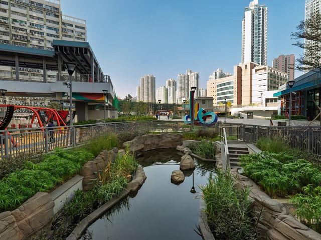 A Liquid Jewel in a Stone Setting A Liquid Jewel in a Stone Setting