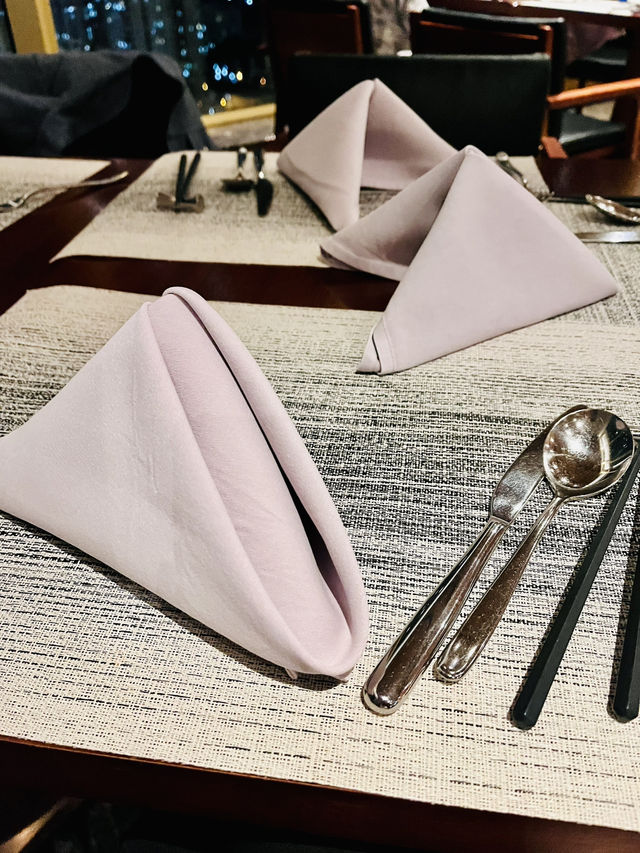 Hanoi: dinner buffet at 21st floor (Lotte-west lake)🍽️🥩 Hanoi: dinner buffet at 21st floor (Lotte-west lake)🍽️🥩