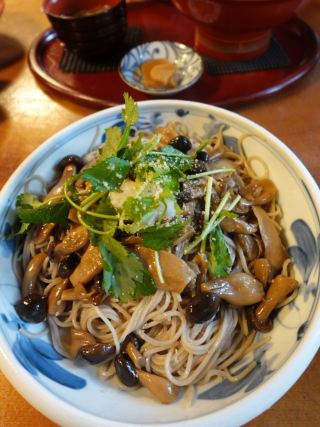 【東京/深大寺】絕品蘑菇蕎麥麵
