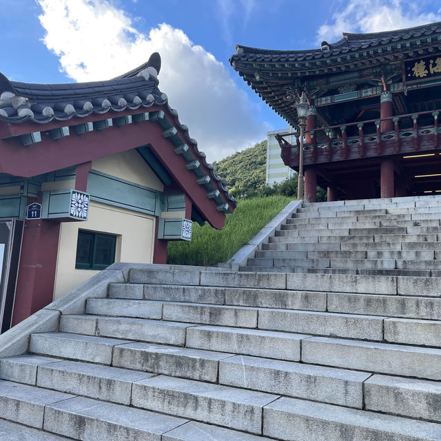 역사를 되짚어보는 국보 여수 진남관