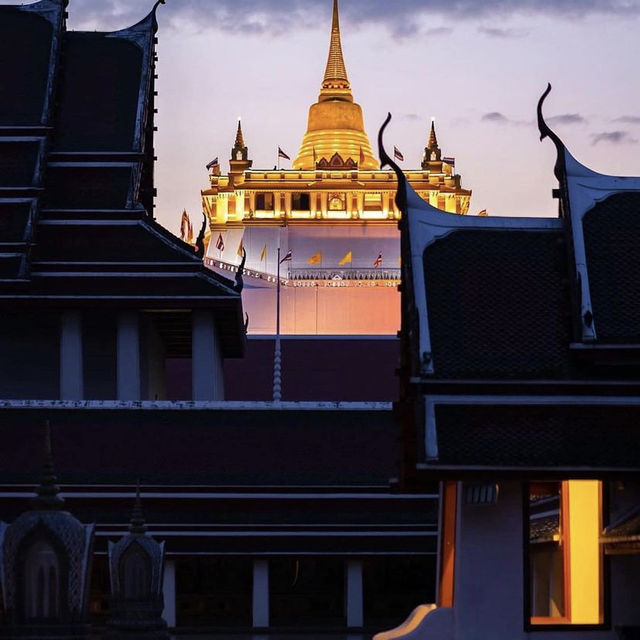 Ascending to Splendor: Wat Saket