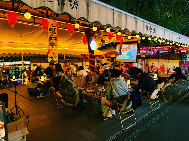 Wangping Street: Chengdu’s Hidden Gem for History, Food, and Local Vibes 🏮🍜