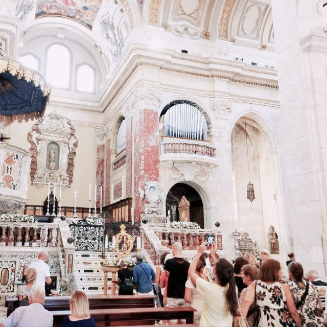 Cattedrale di Santa Maria Assunta e Santa Cecilia