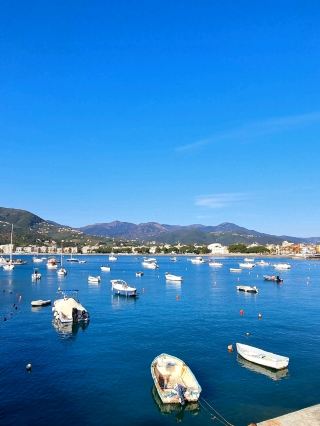 🛥 Sestri Levante – A Quieter Alternative to Cinque Terre