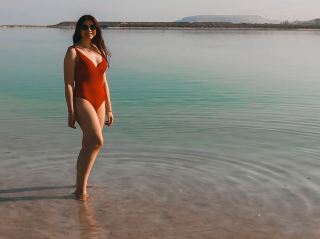 Floating in Liquid Silk: My February Trip to the Dead Sea 🏜
