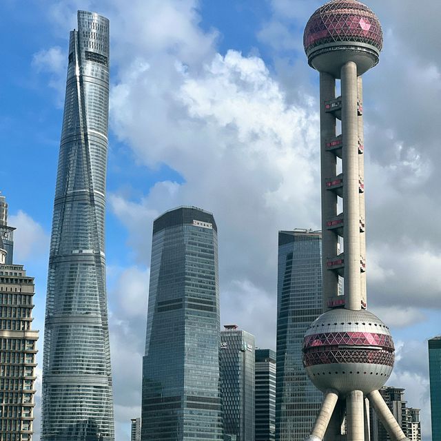 Little  giant in Shanghai 