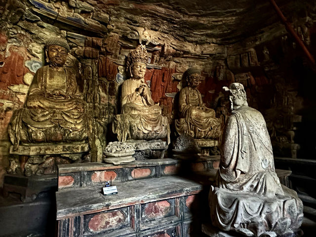 大足摩岩石刻寶頂山之各色造像