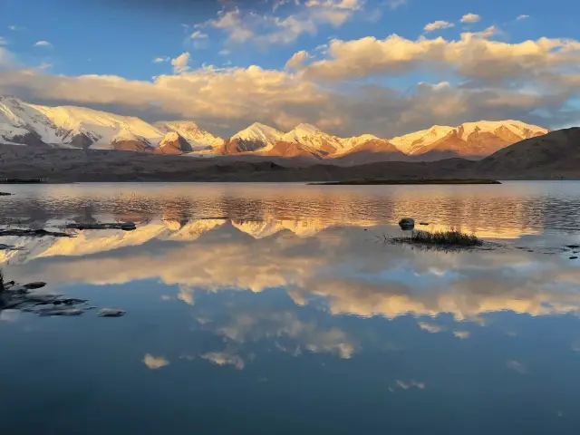 新疆喀拉庫勒湖海拔最高的湖泊