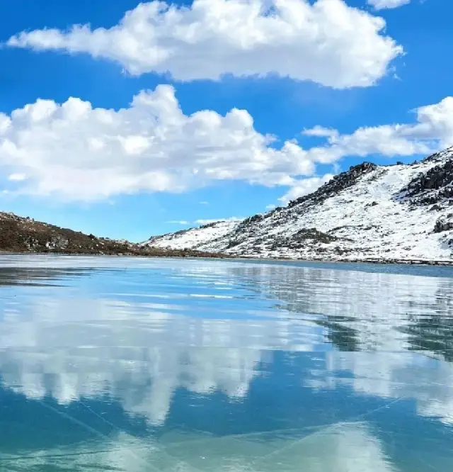 Like a dream, the nearest blue ice viewing spot to Chengdu: Ganzi Honghaizi