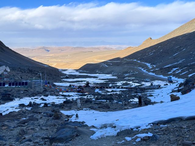 曲登尼瑪冰川高度5200m，徒步3h，只為看一眼世界的盡頭