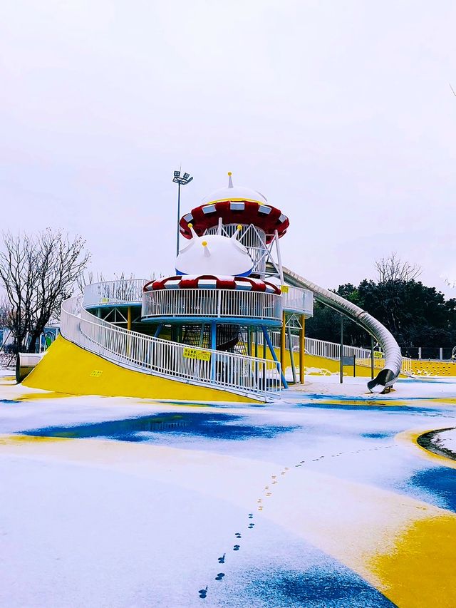 輕輕鬆鬆走斷腿：合肥園博園雪景