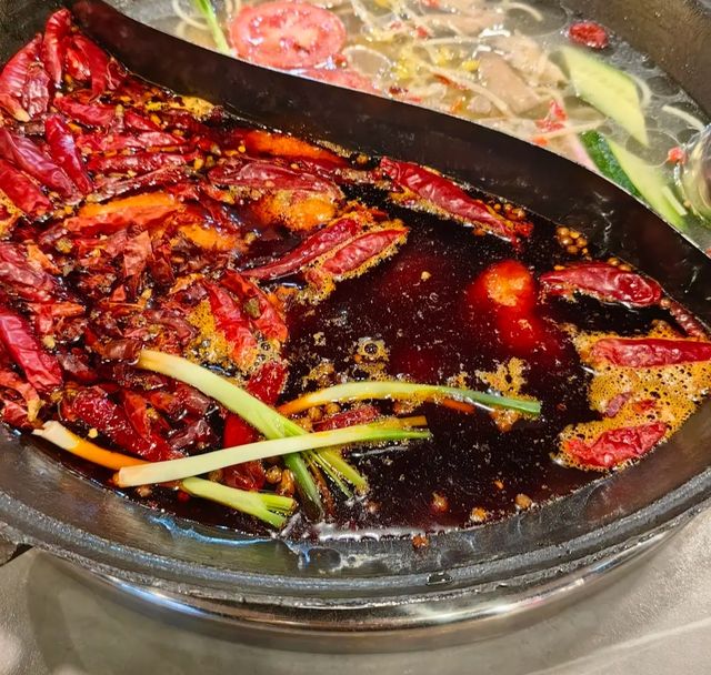 重慶雲幕國際酒店：繁華中的靜謐天堂