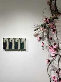 春季免費新展，春日不相識