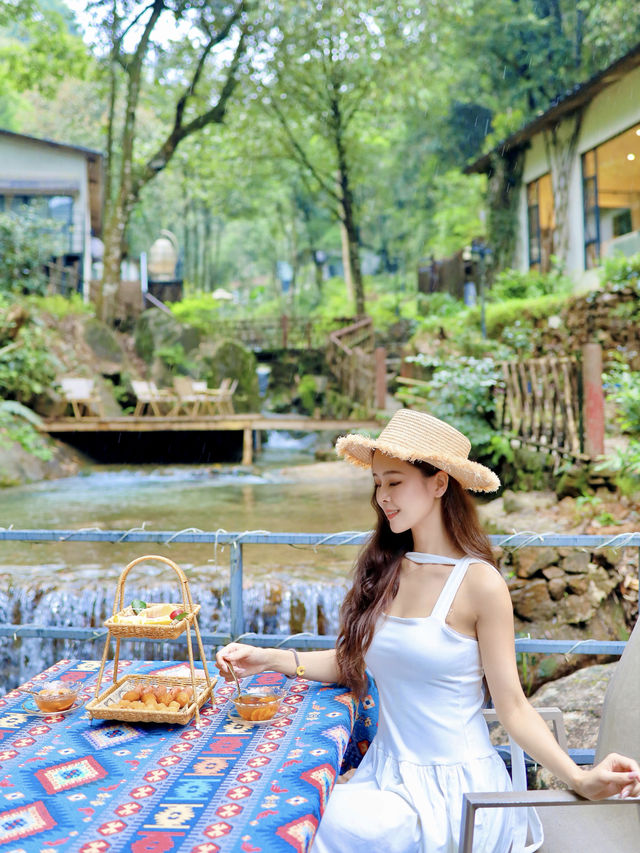進20度的山裡過個清涼的夏天，安逸慘了！