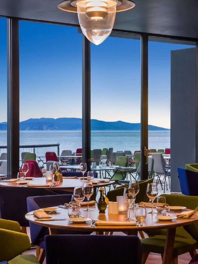 🌟 Opatija's Chic Retreat: Hotel Navis Unveiled! 🌊