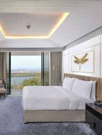 🌟 Goa's Hidden Gem: DoubleTree Delights! 🌴✨