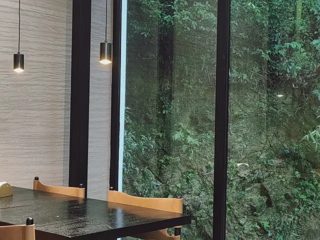 Relax and unwind at this great spot