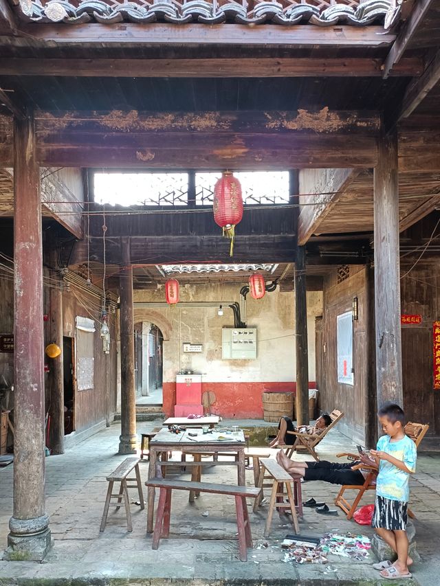 Yongzhou Zhou Family Mansion 🏯