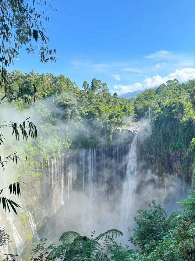 第一次去看火山奇觀啦！