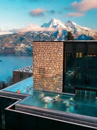 Switzerland | A Dreamy Resort on Lake Lucerne