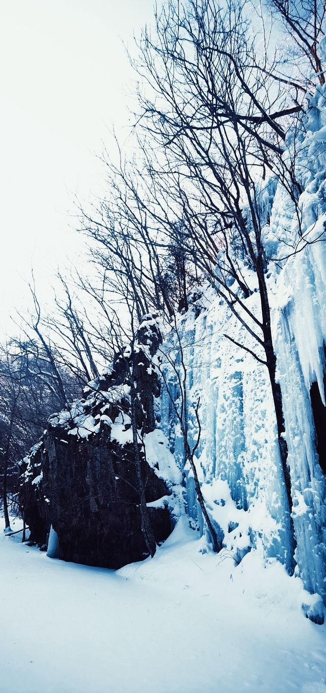 本溪關門山冰瀑布