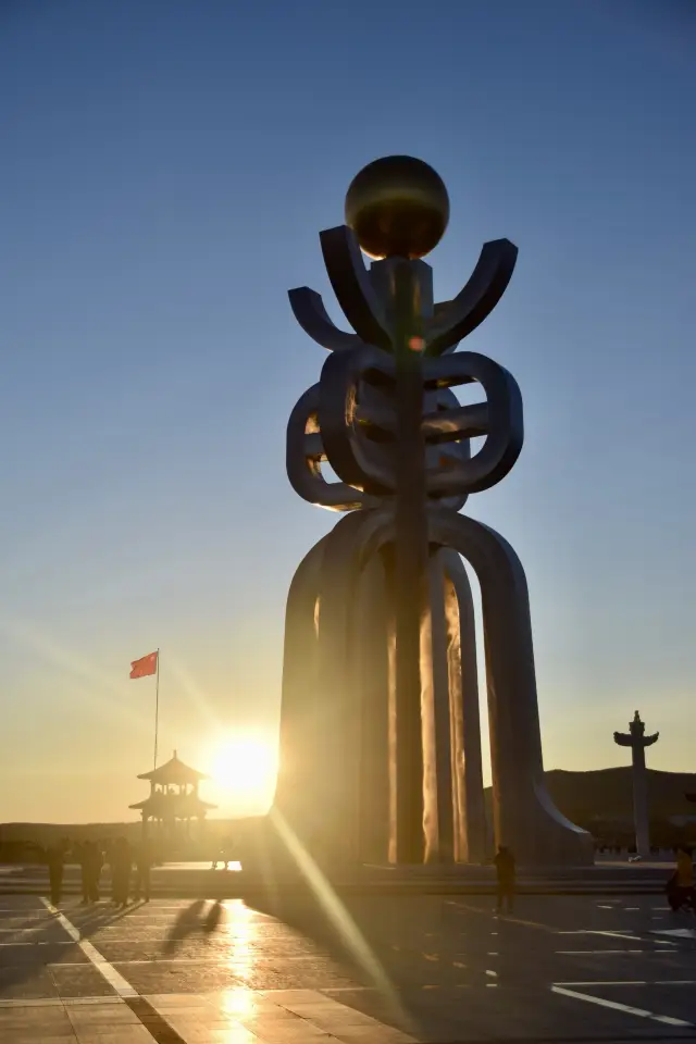 조국의 최동단에서 중국식 로맨스를 목격했습니다.