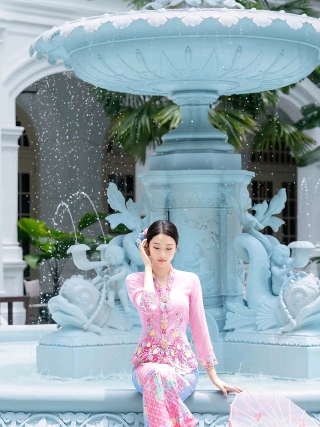 mesmerizing Raffles Blue Fountain⛲ in Singapore