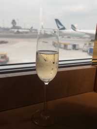 ✈️香港機場聯合航空貴賓室 | 候機的超絕體驗