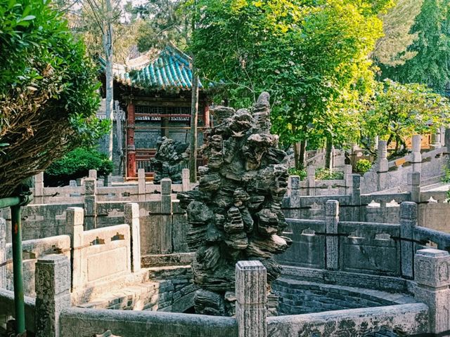 "From Minarets to Ming Dynasty: Yinchuan’s Top Mosques Unveiled"