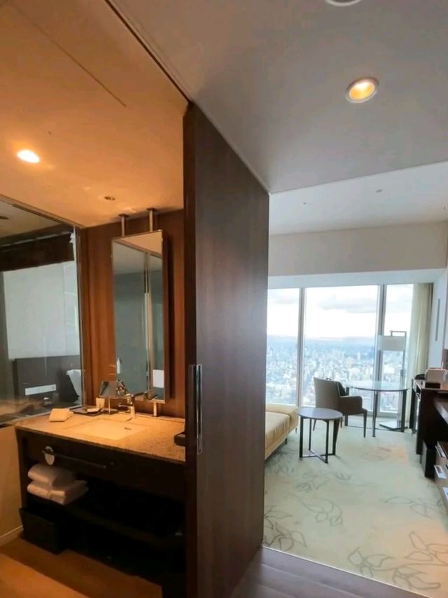The Osaka Station Hotel is in Japan is Amazing😍