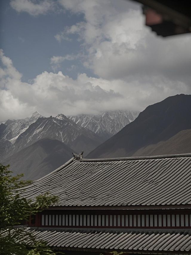 神仙託兒所！喺雪山陽台將細路哄成詩人