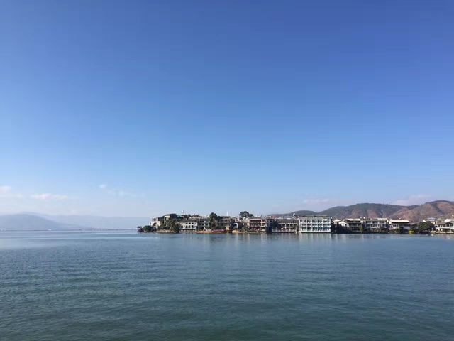 瞓醒就見蒼山洱海！大理秋日神仙視角攻略，實力希爾頓躺贏風花雪月