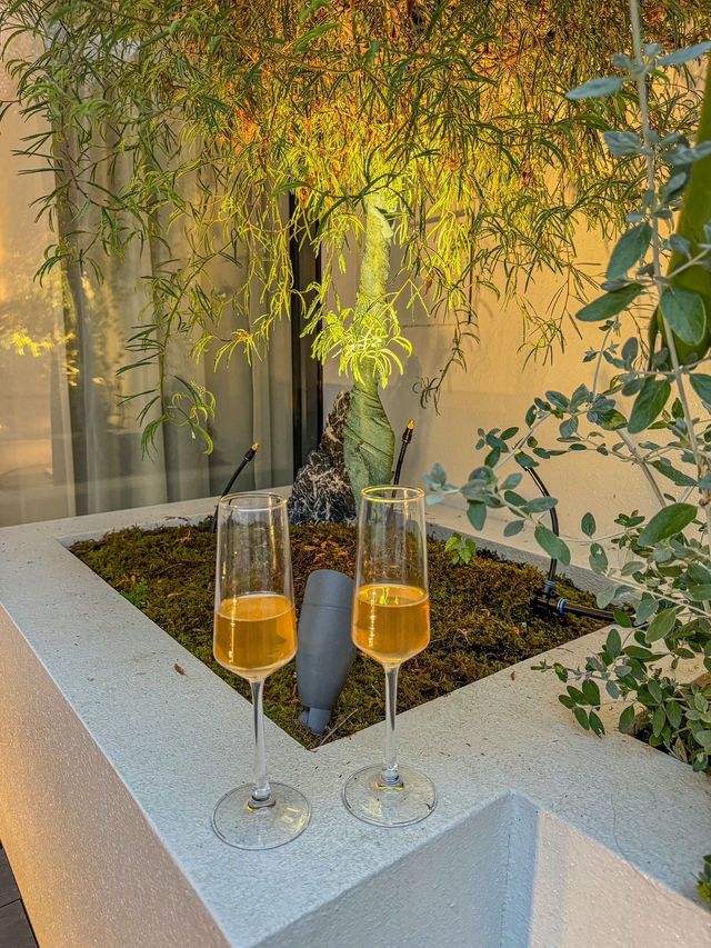 橫店酒店住呢間！躺進高級感
