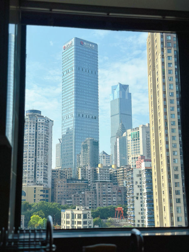 A perfect apartment for National Day for a hot girl! 