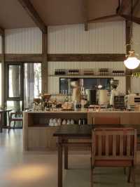 樂山秘境木屋，遭遇100%山野