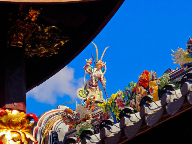 古建屋頂七彩雕 古建屋頂七彩雕