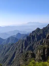 三清山的淡季青綠，比五嶽更懂打工人的放空
