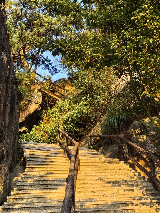 無限風光在險峰！