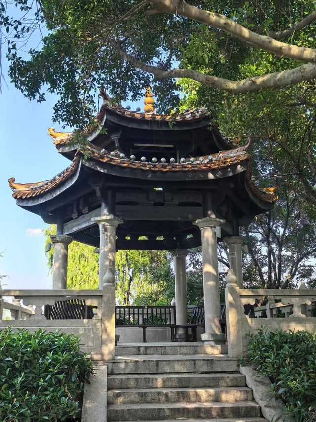 秘境小徑探湖之旅